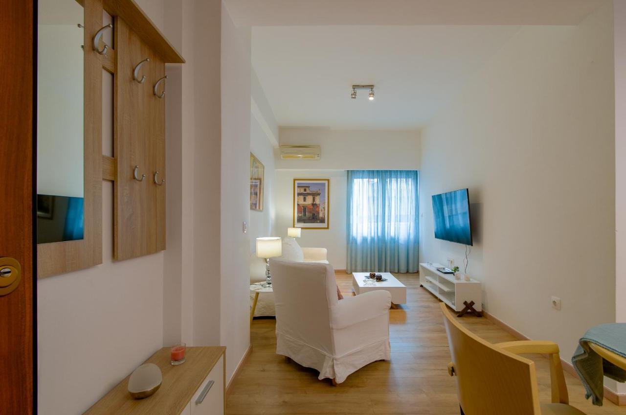 Nice 1Bd Apartment Close To Metro Station Ampelokipoi Athens Luaran gambar